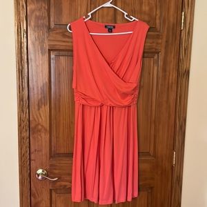 Land’s End dress. Gently worn. Melon color. Size L. 14-16